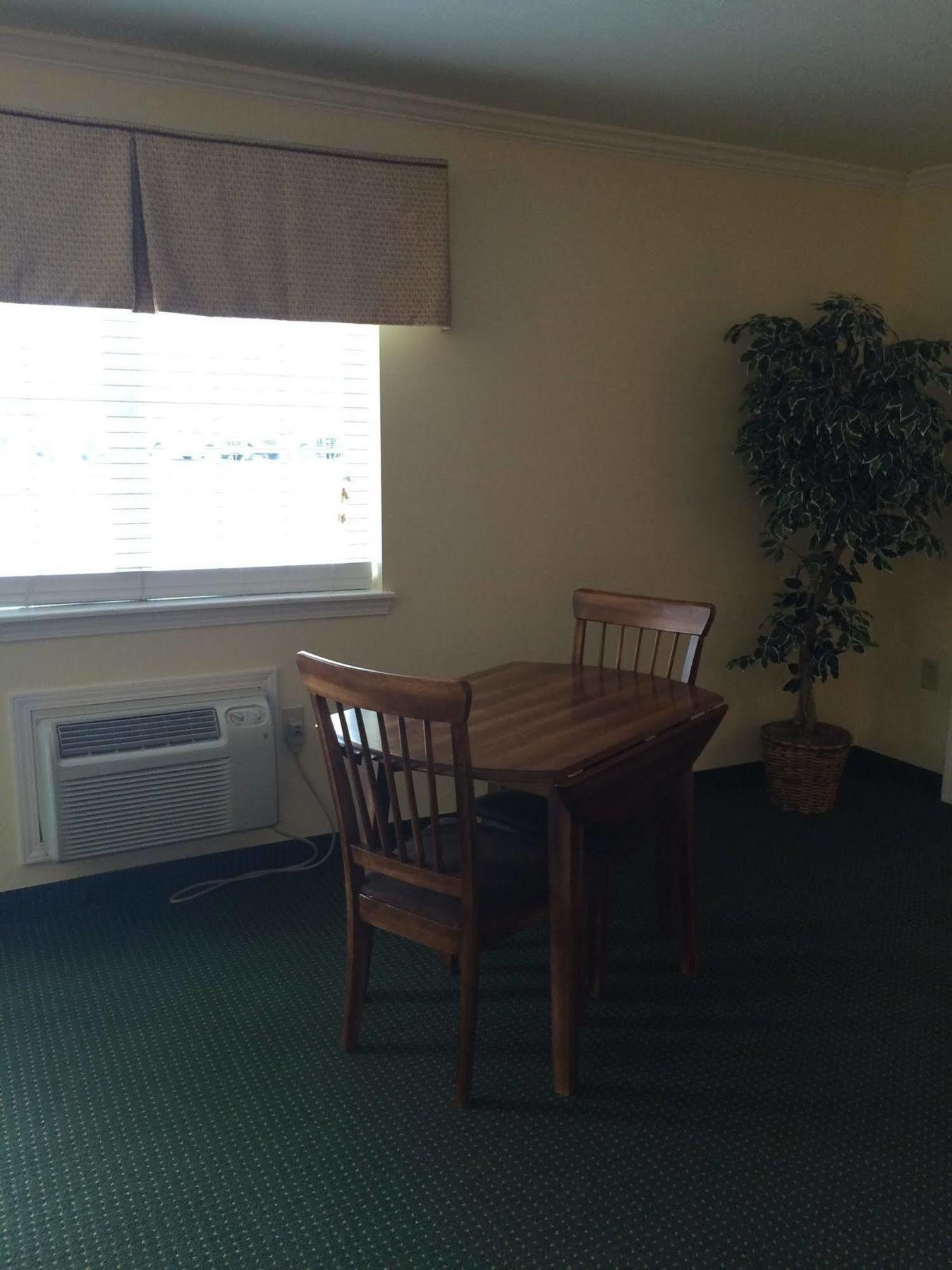 Hurricane Inn Waynesboro ภายนอก รูปภาพ