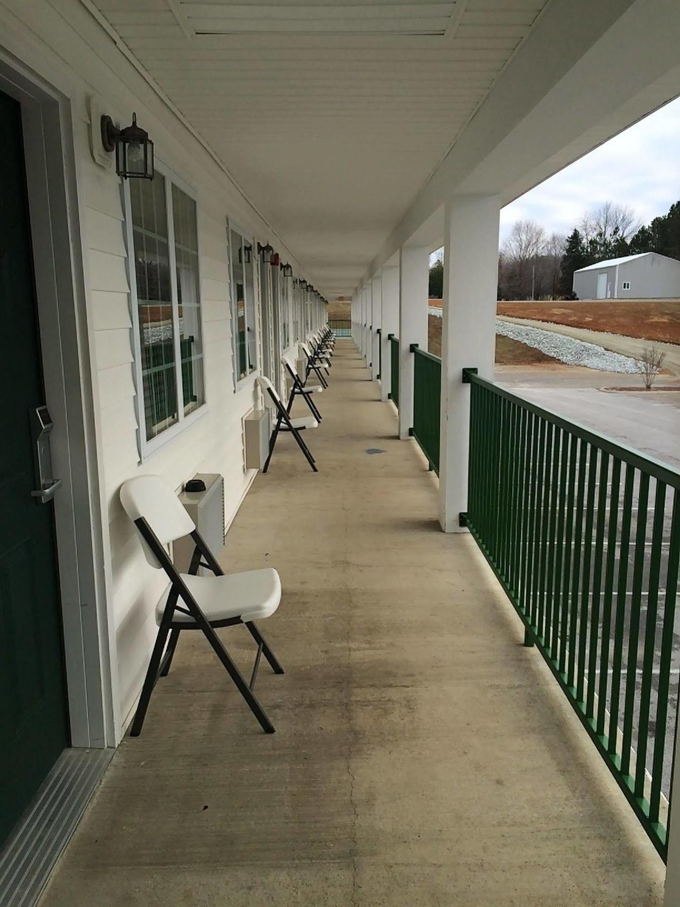 Hurricane Inn Waynesboro ภายนอก รูปภาพ